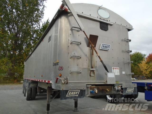 East Mfg GENESIS 40 Remorci basculante