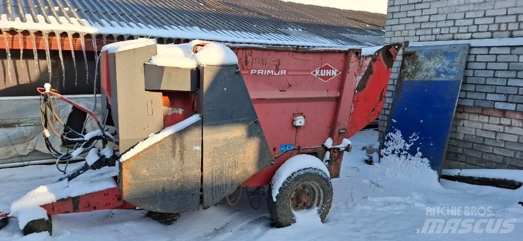 Kuhn Primor 3560 Debalotare, taiere, impachetare