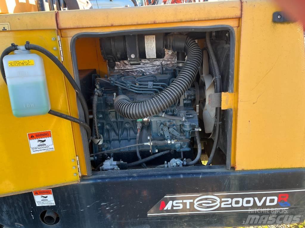 Morooka MST200-VDR Autobasculante cu senile