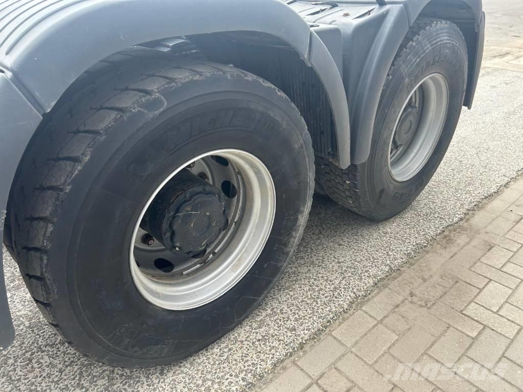 MAN TGA 33.460 FDS Autotractoare