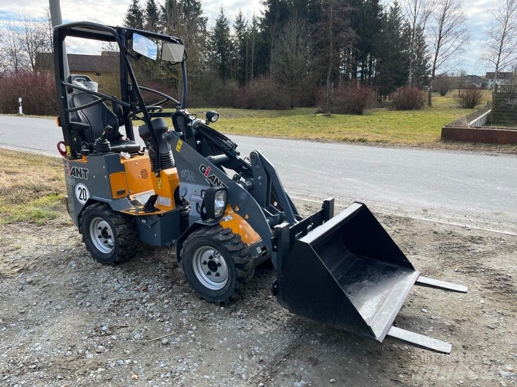 GiANT G 1200 Mini incarcatoare