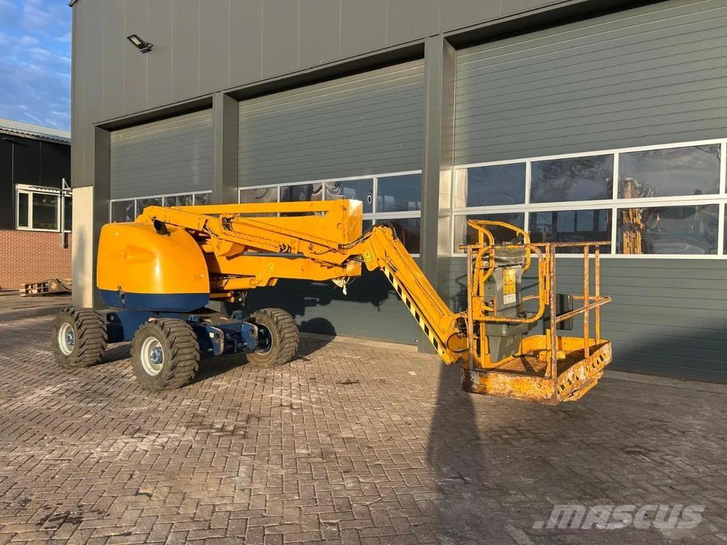JLG 450AJ Nacele cu brat articulat