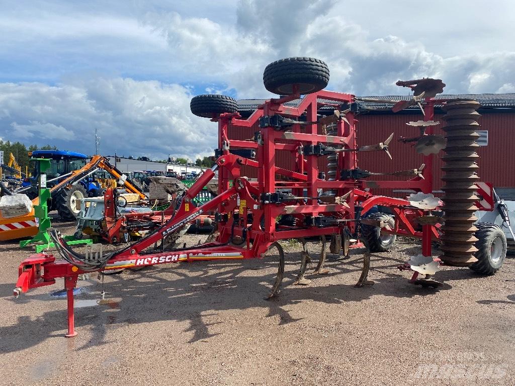Horsch Terrano 5 FX Cultivatoare