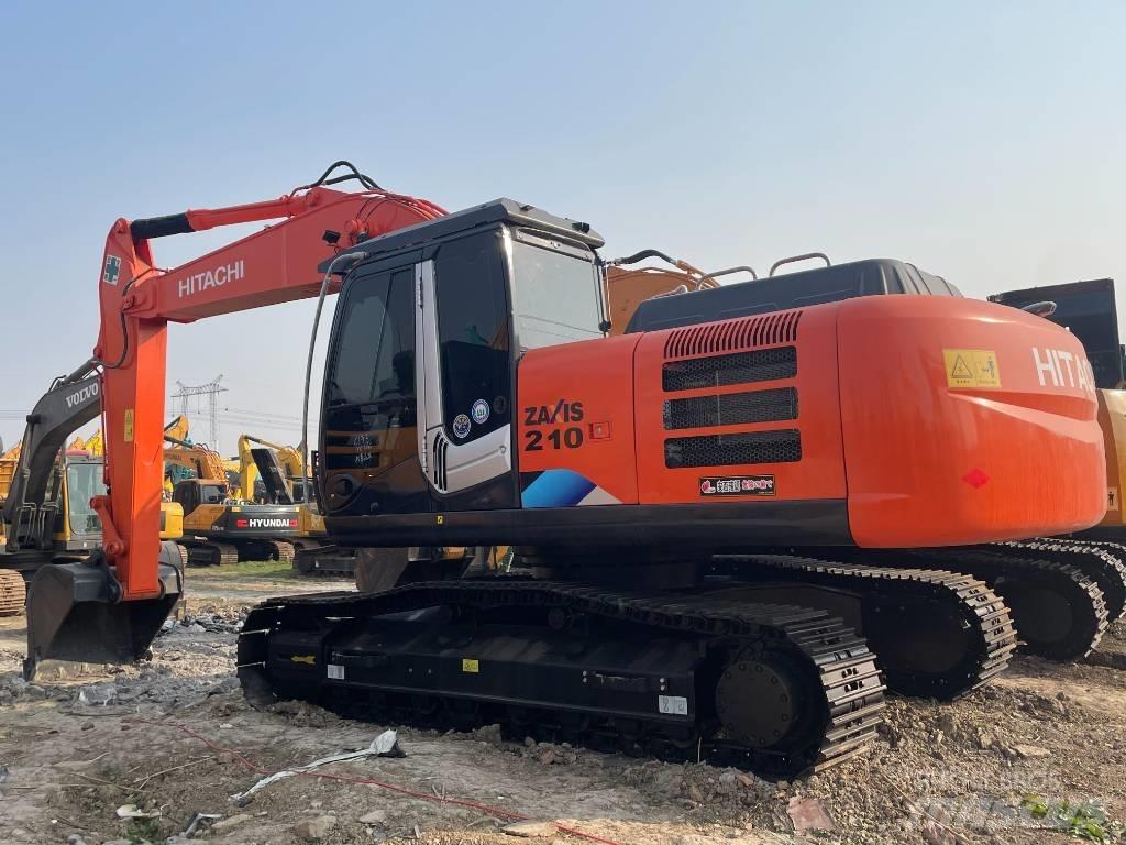 Hitachi 210LC Excavatoare pe șenile
