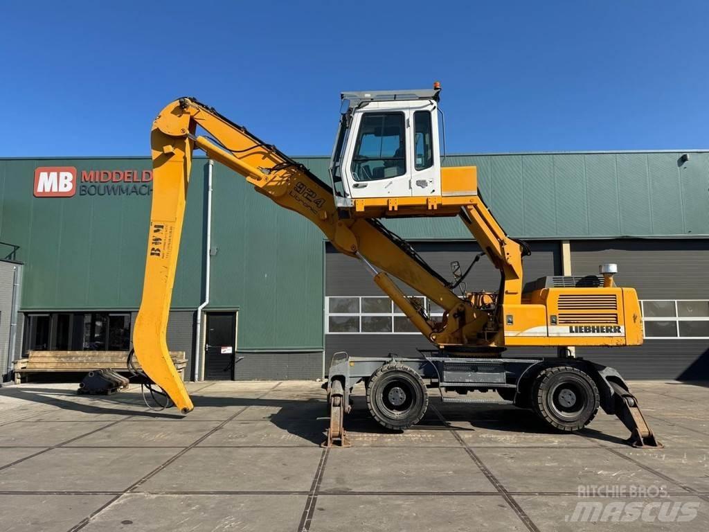Liebherr A 924 B Paleta de manipulare