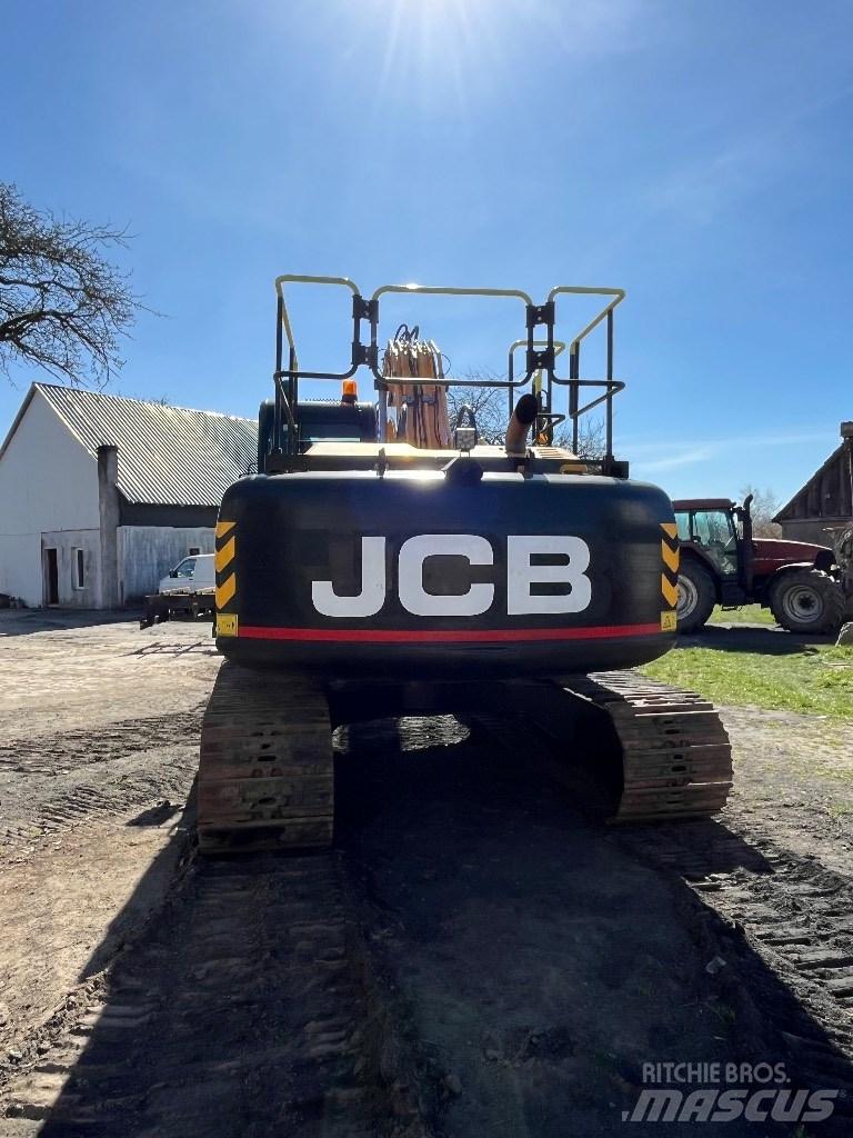 JCB JS 220 LC Excavatoare pe șenile
