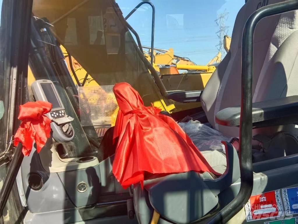 CAT 313D2GC Excavatoare pe șenile
