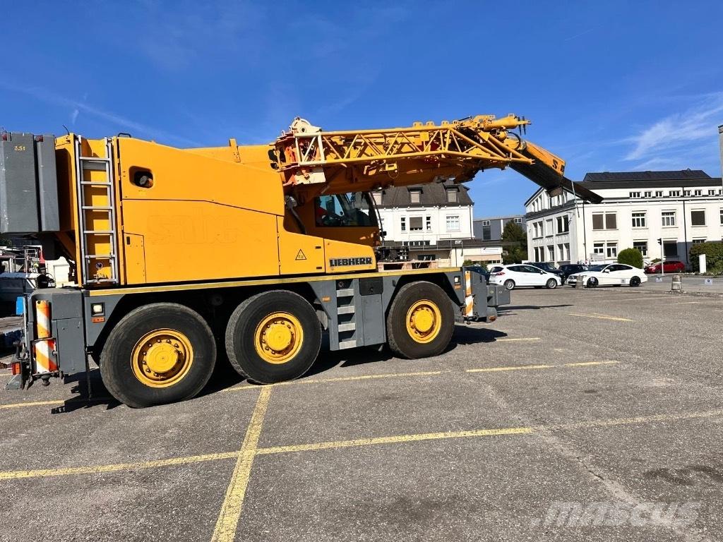 Liebherr LTC 1055 Macara teren accidentat