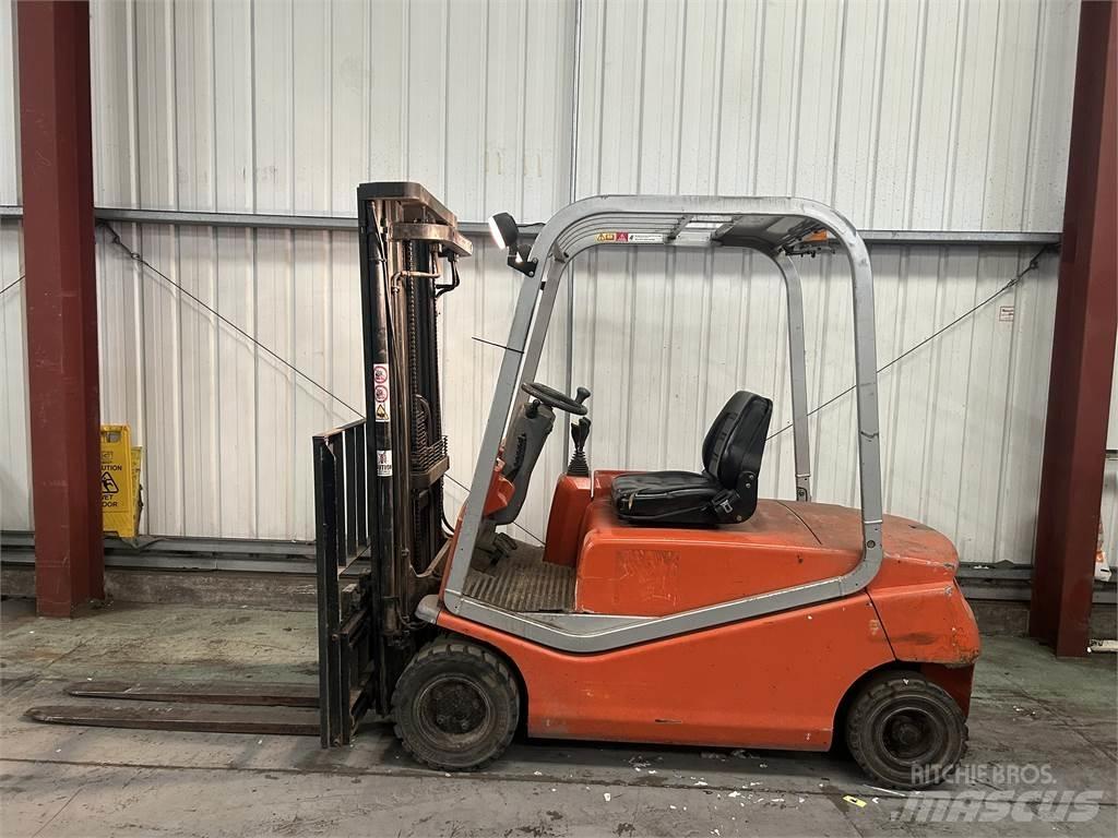 BT CBE20F Stivuitor electric