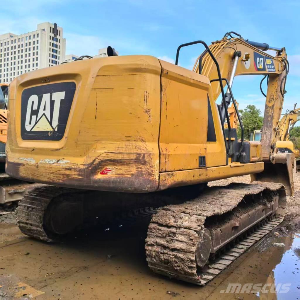 CAT 320 Excavatoare pe șenile

