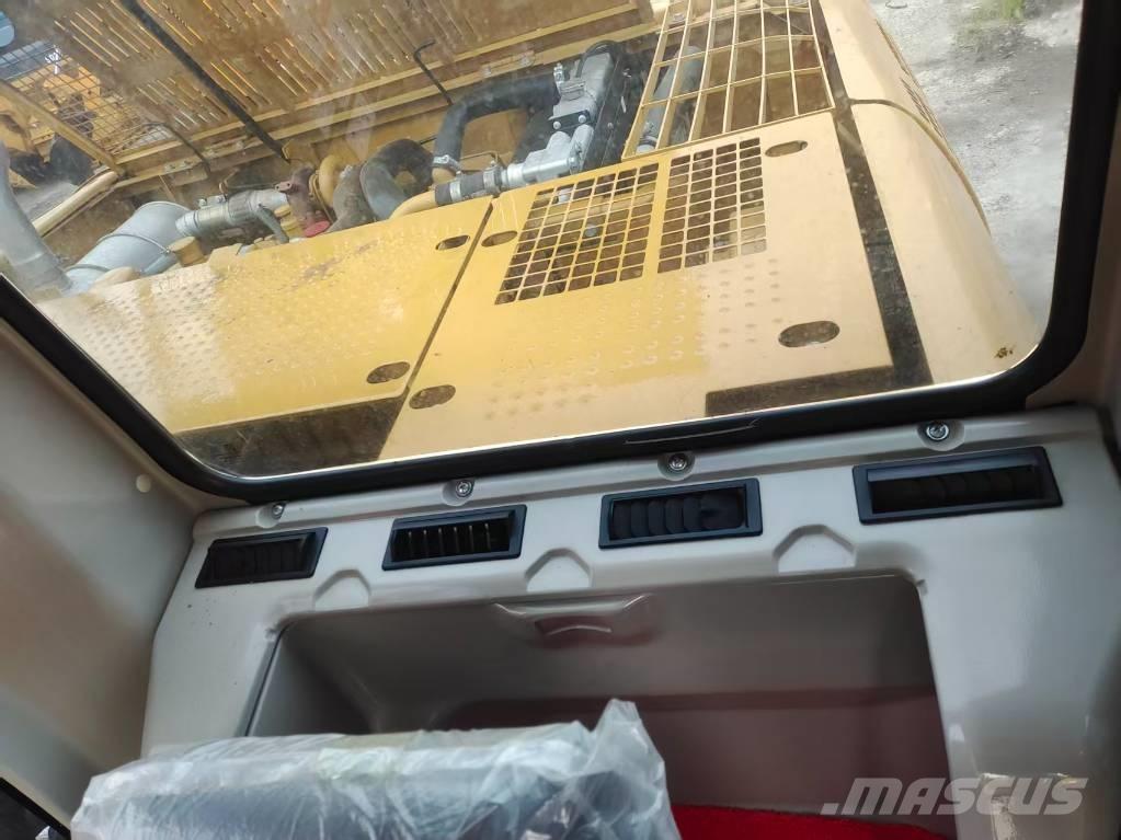 CAT 320 C L Excavatoare pe șenile
