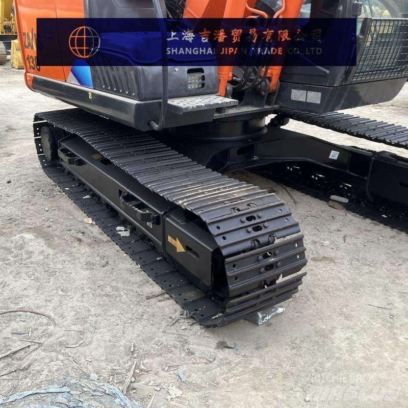 Hitachi ZX 130 Excavatoare pe șenile
