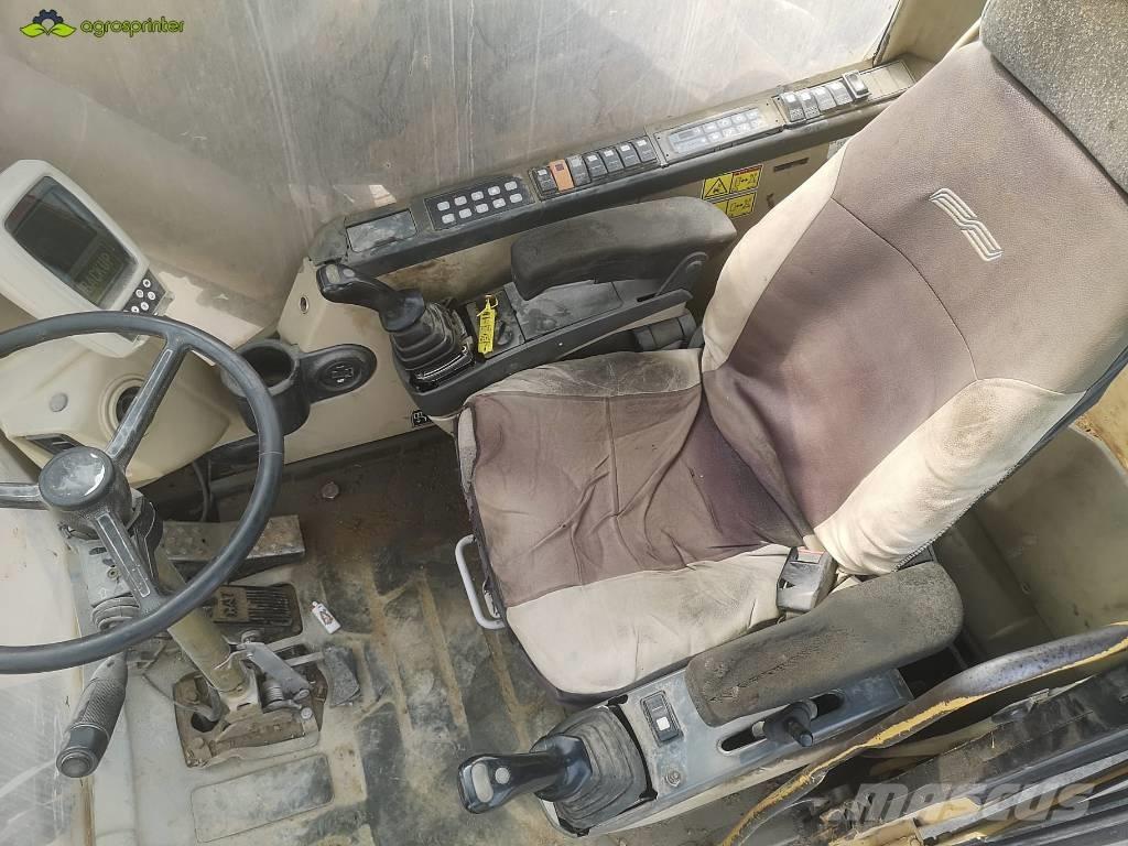 CAT M 322 C MH Paleta de manipulare