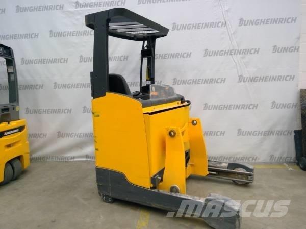 Jungheinrich ETV 214 Stivuitor cu catarg retractabil