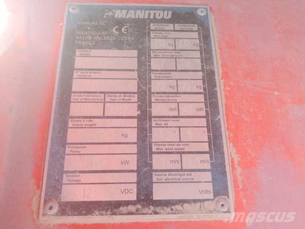 Manitou 200 ATJ Nacele cu brat articulat