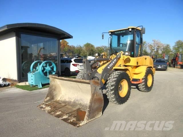 Volvo L 30 GS Incarcator pe pneuri