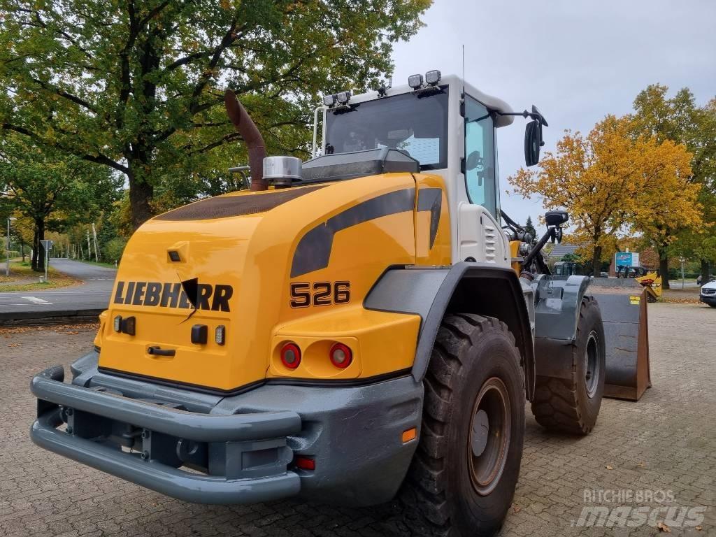 Liebherr L 526 Incarcator pe pneuri