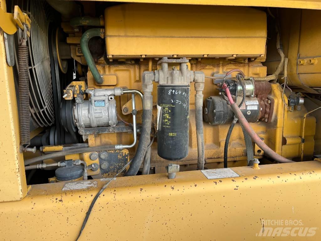 John Deere 770 BH Gredere