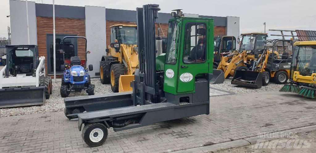 Combilift C 4500 Stivuitoare cu patru brate