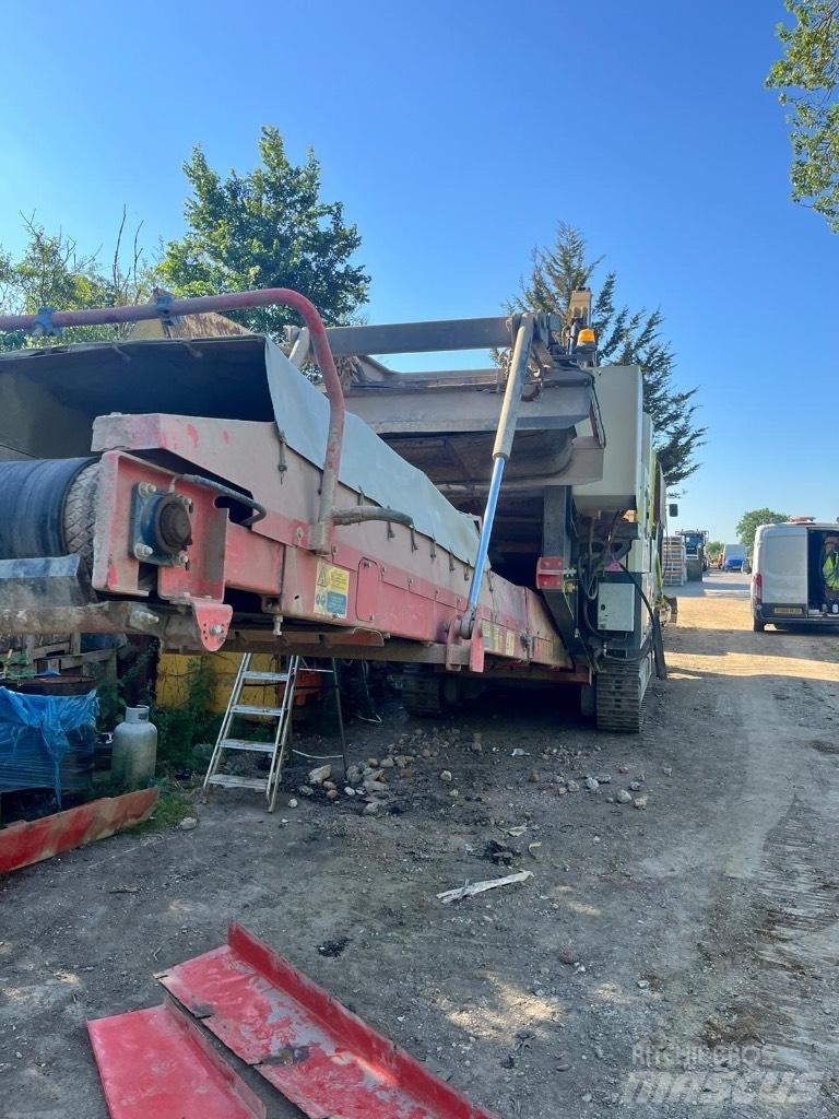 Sandvik QJ 241 Concasoare mobile