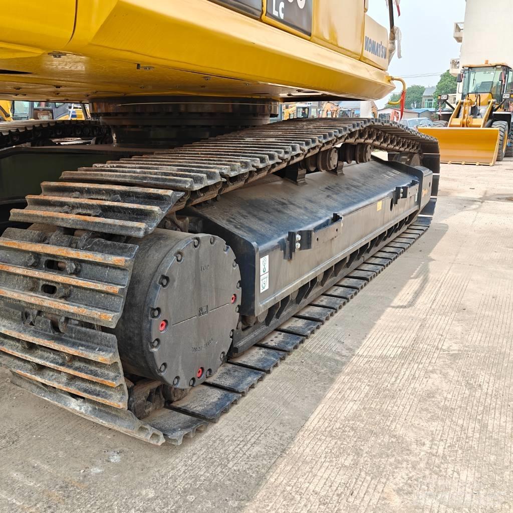 Komatsu 400-8 Excavatoare pe șenile
