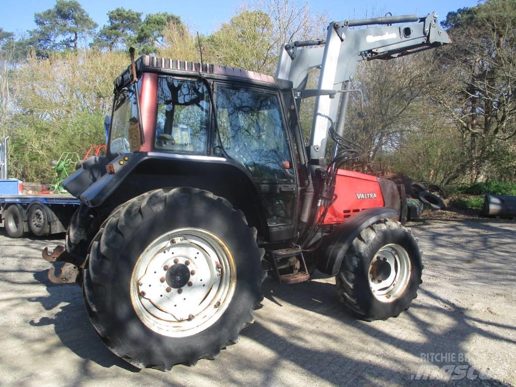 Valtra 6350 Tractoare