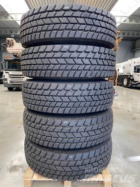 Liebherr Michelin Macara pentru orice teren