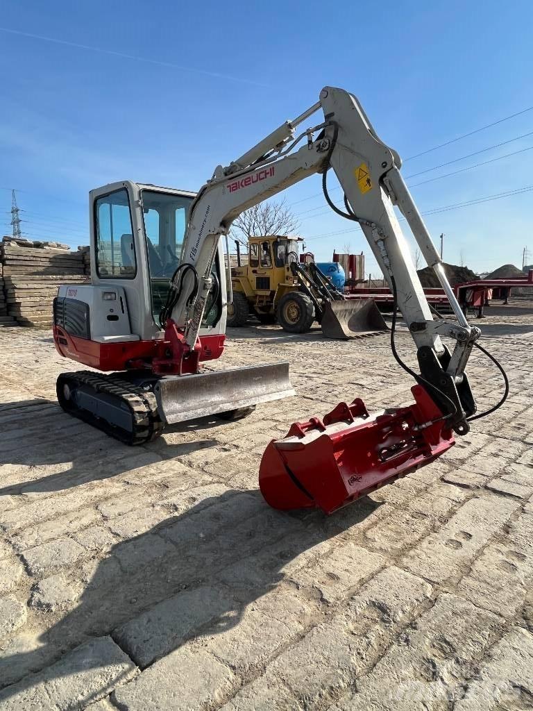 Takeuchi TB228 Mini excavatoare < 7t