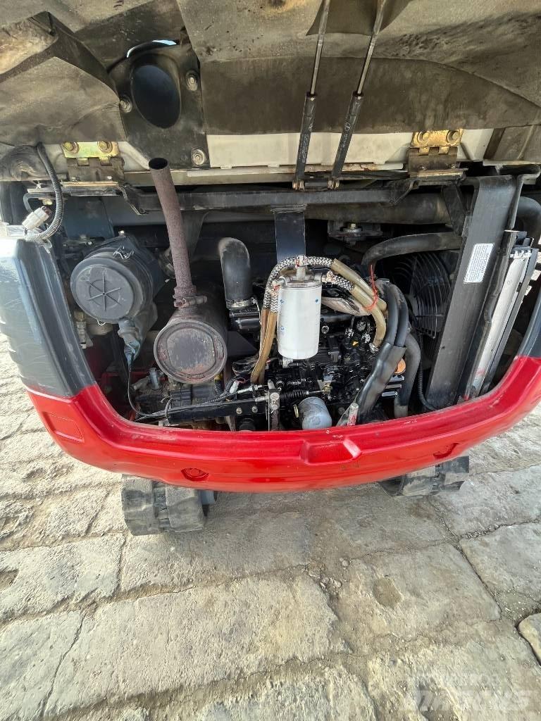 Takeuchi TB228 Mini excavatoare < 7t
