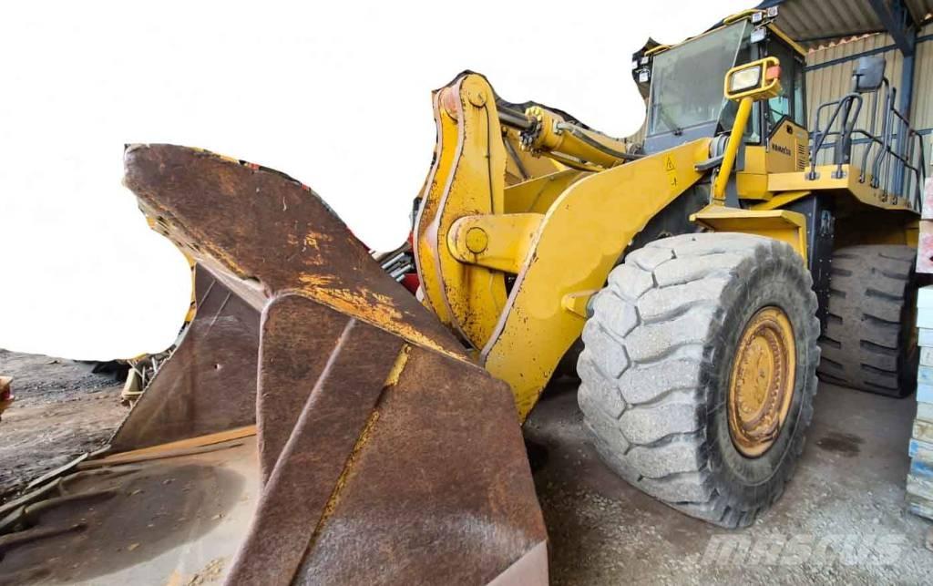 Komatsu WA 600-6 Incarcator pe pneuri