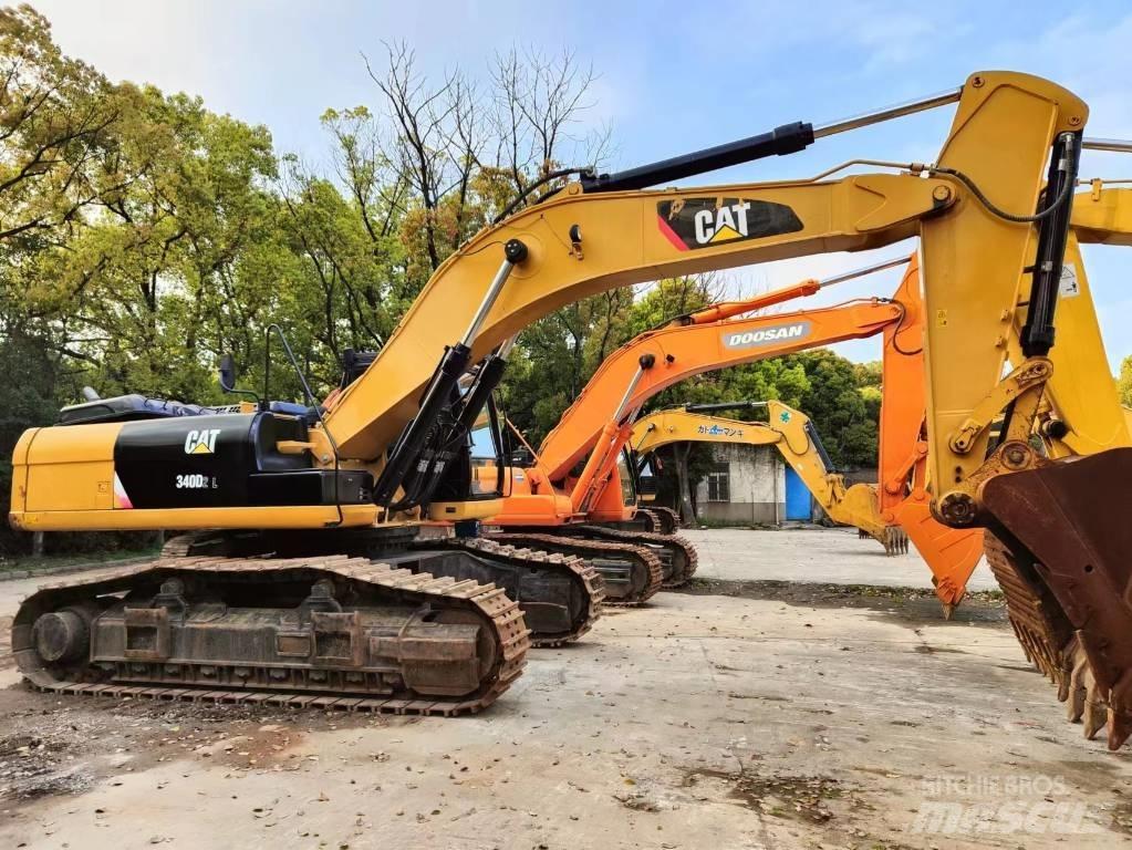 CAT 349 D2 Excavatoare pe șenile

