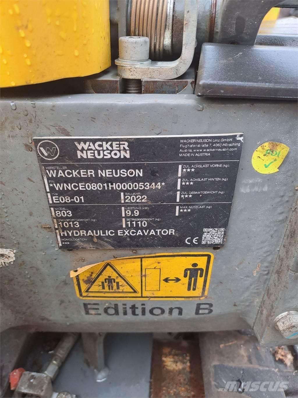 Wacker Neuson 803 Excavatoare pe șenile
