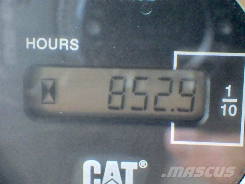 CAT 910 H Incarcator pe pneuri