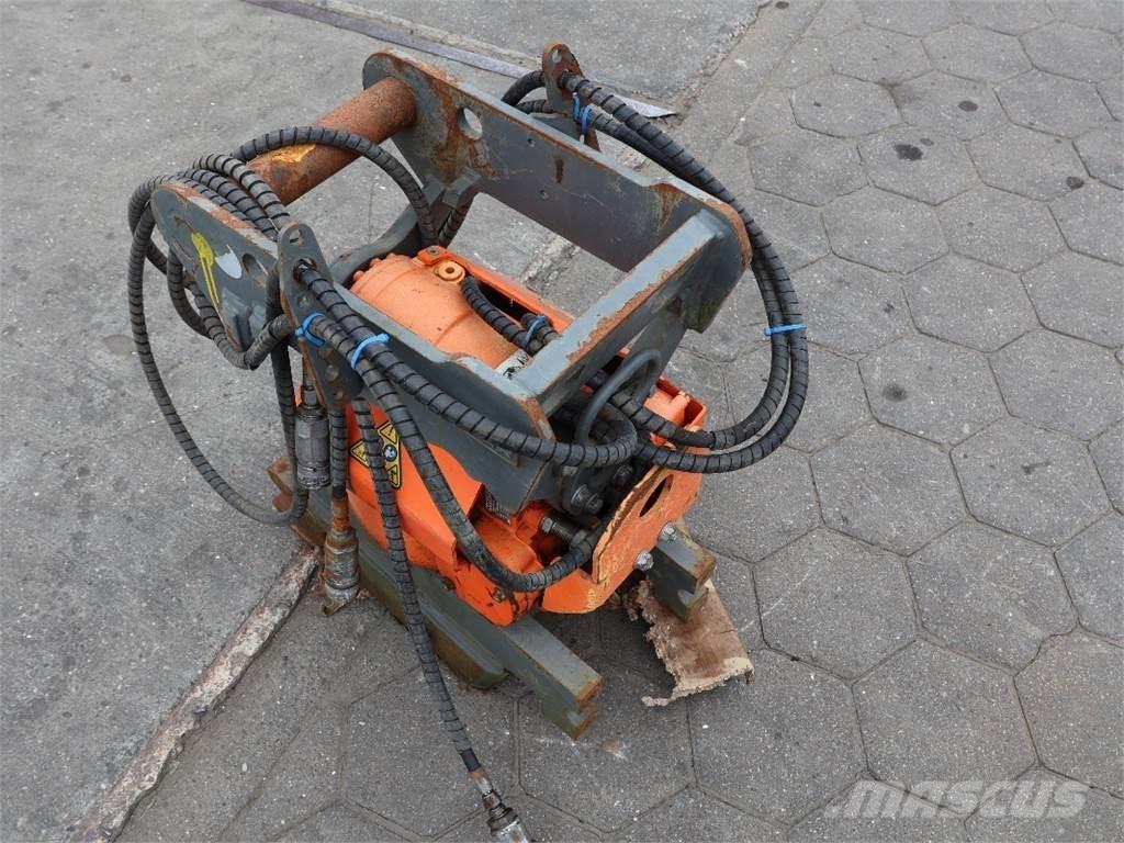  TILT ROTATOR TR07 Conectoare rapide