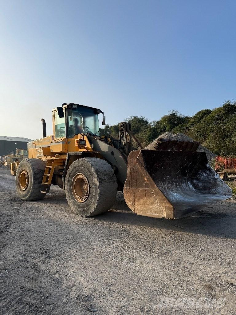 Volvo BM L 150 Incarcator pe pneuri