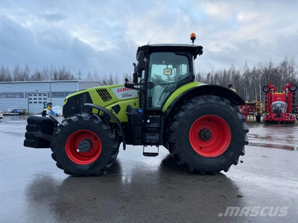 CLAAS Axion 850 Tractoare