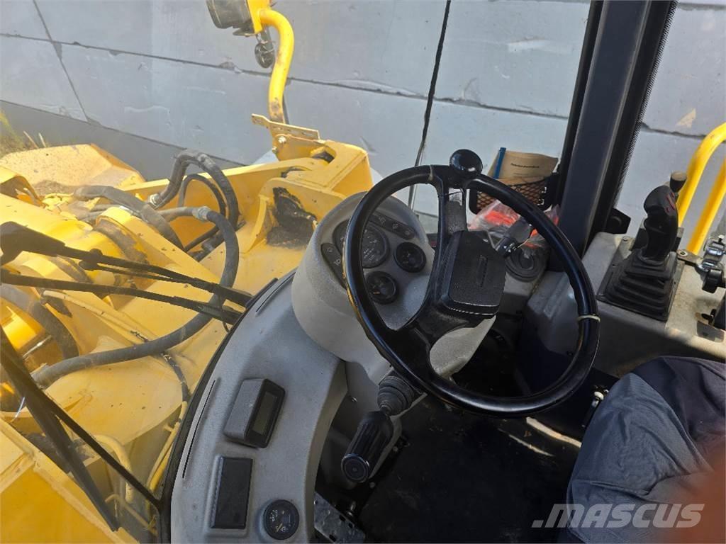 Furukawa 345 II Incarcator pe pneuri