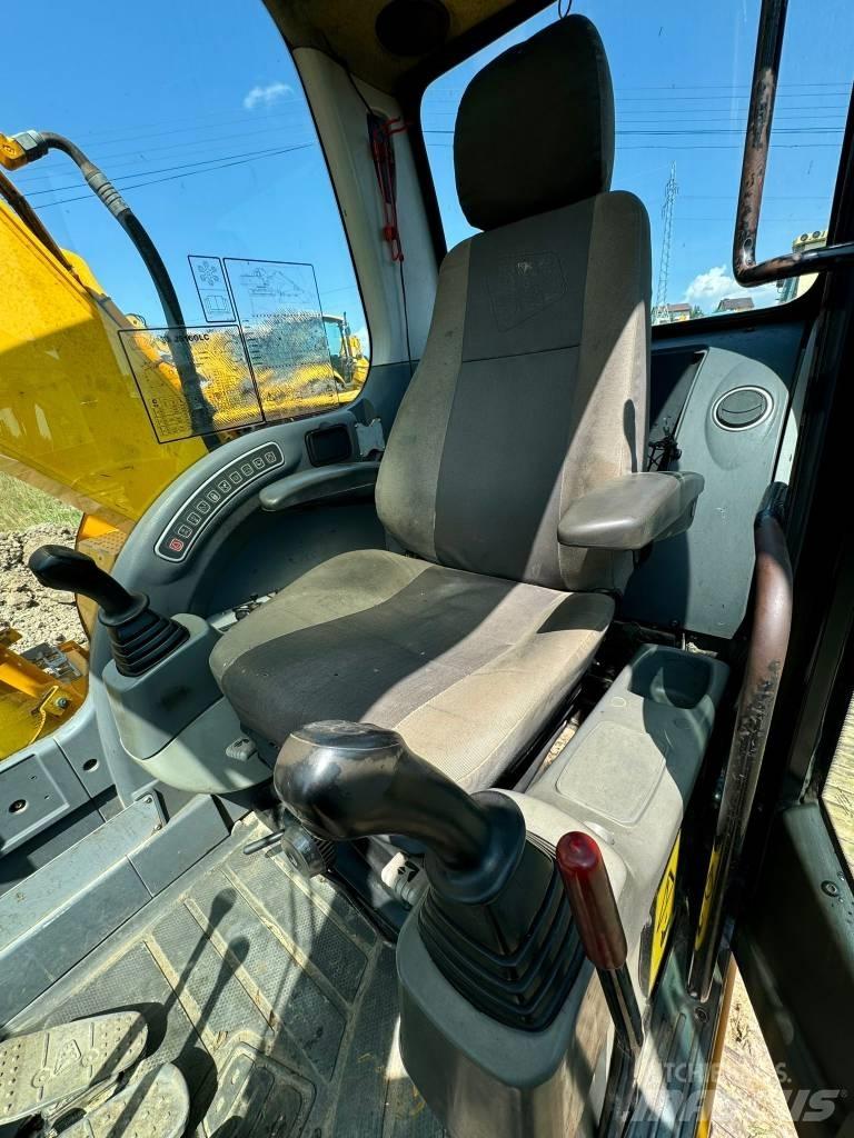 JCB JS 160 LC Excavatoare pe șenile
