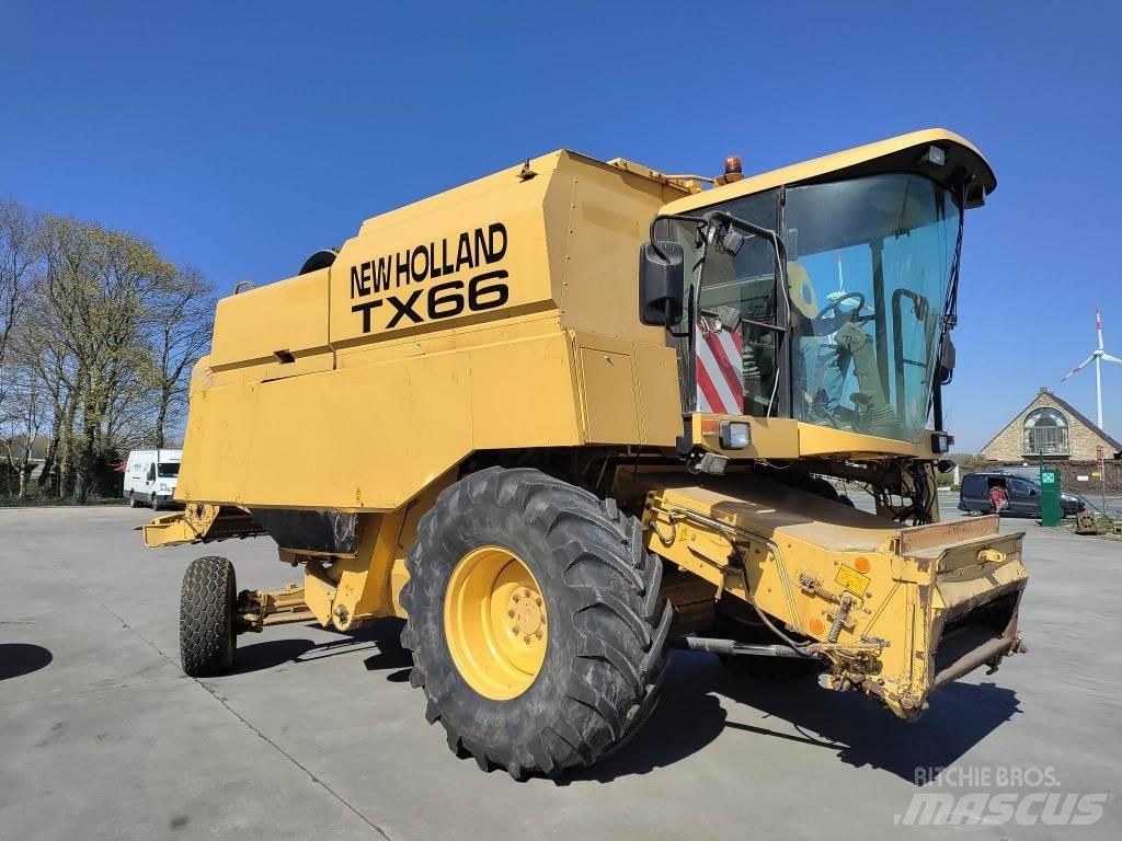 New Holland TX 66 Combine de secerat