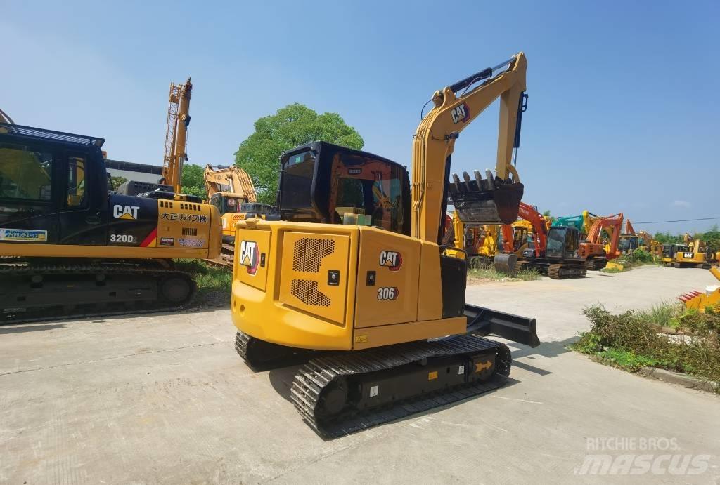 CAT 306 Excavatoare pe șenile
