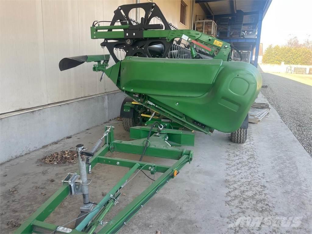 John Deere S690i Combine de secerat