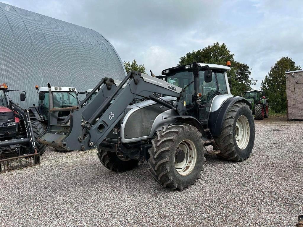Valtra T 170 Tractoare