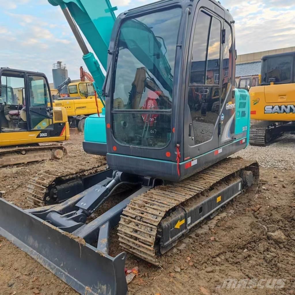 Kobelco SK 75 Excavatoare pe șenile
