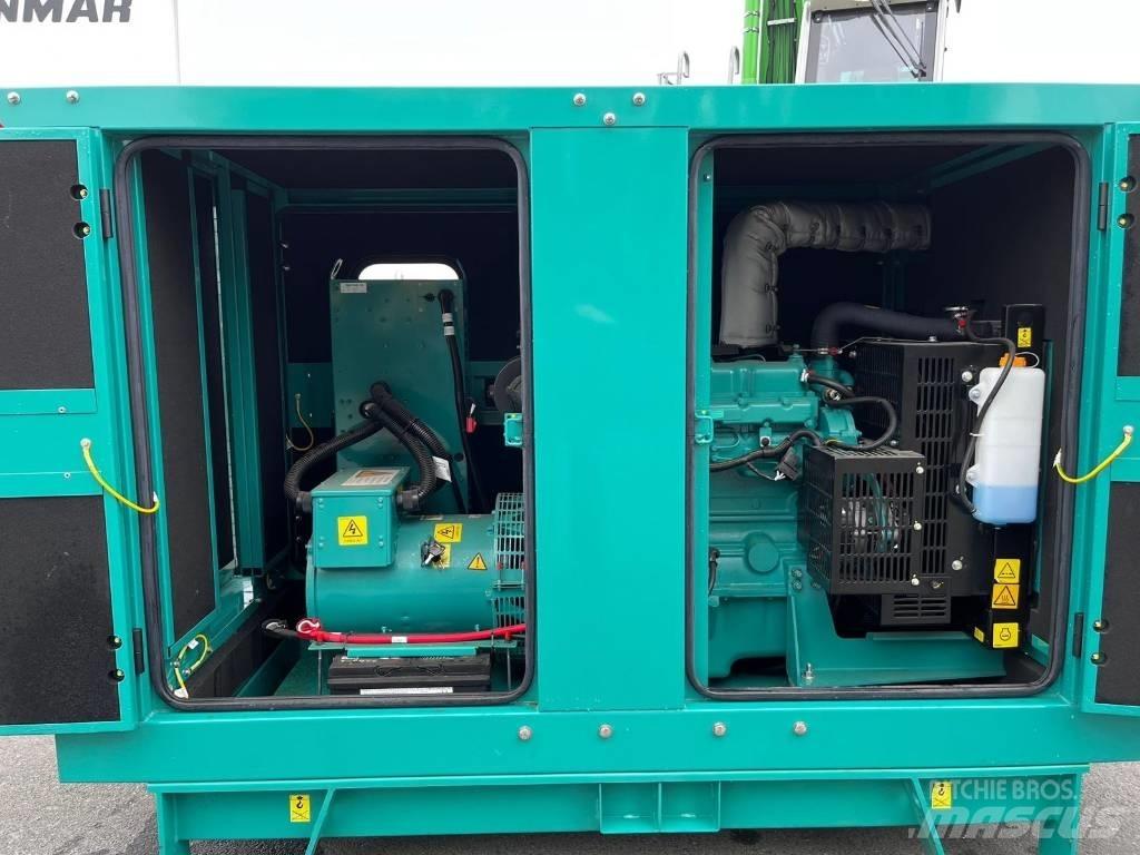 Cummins C33D5 (QES30) Generatoare Diesel