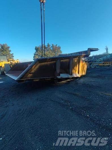 CAT BENNE CAT 775G Utilaje construcții - Altele