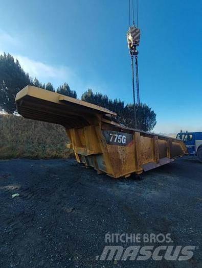 CAT BENNE CAT 775G Utilaje construcții - Altele