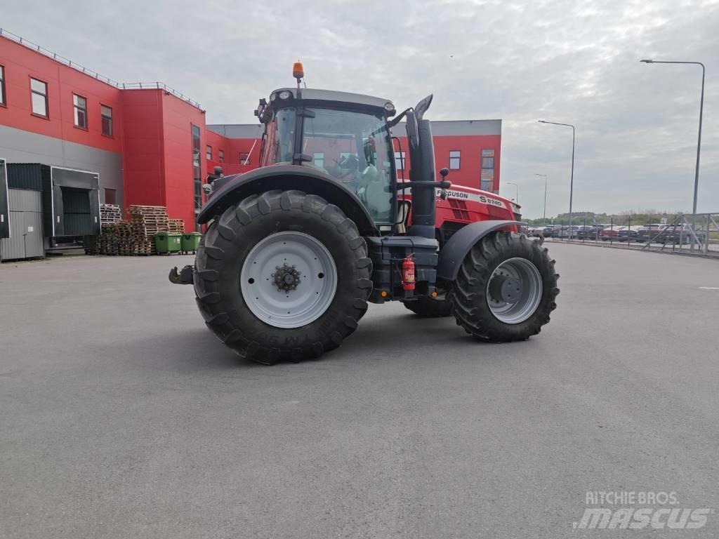 Massey Ferguson 8740 Tractoare