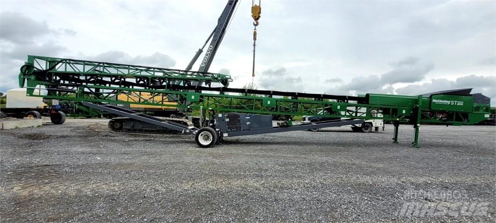 McCloskey ST100 Transportoare