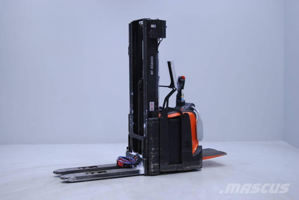 Toyota SPE140L Transpaleta manuala