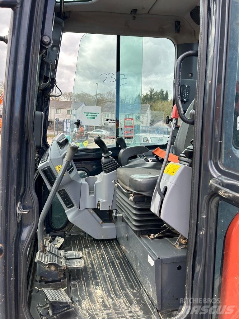 Kubota U48-4 Mini excavatoare < 7t